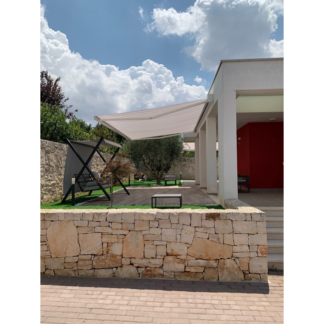 Colore Telaio - RAL9010 Bianco - Colore Tela T100 - Bianco - 300gr